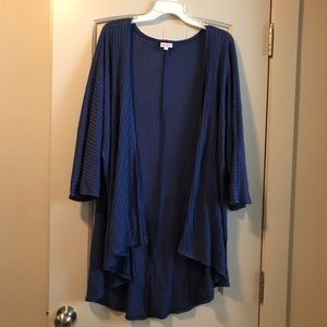 LuLaRoe Lindsay - L (cover only)